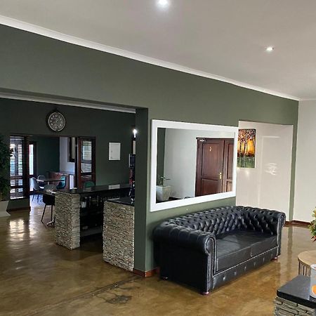 37 On Anderson Villa Pretoria Exterior photo